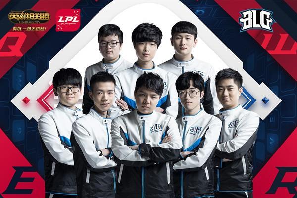 而是全队共 而是全队共