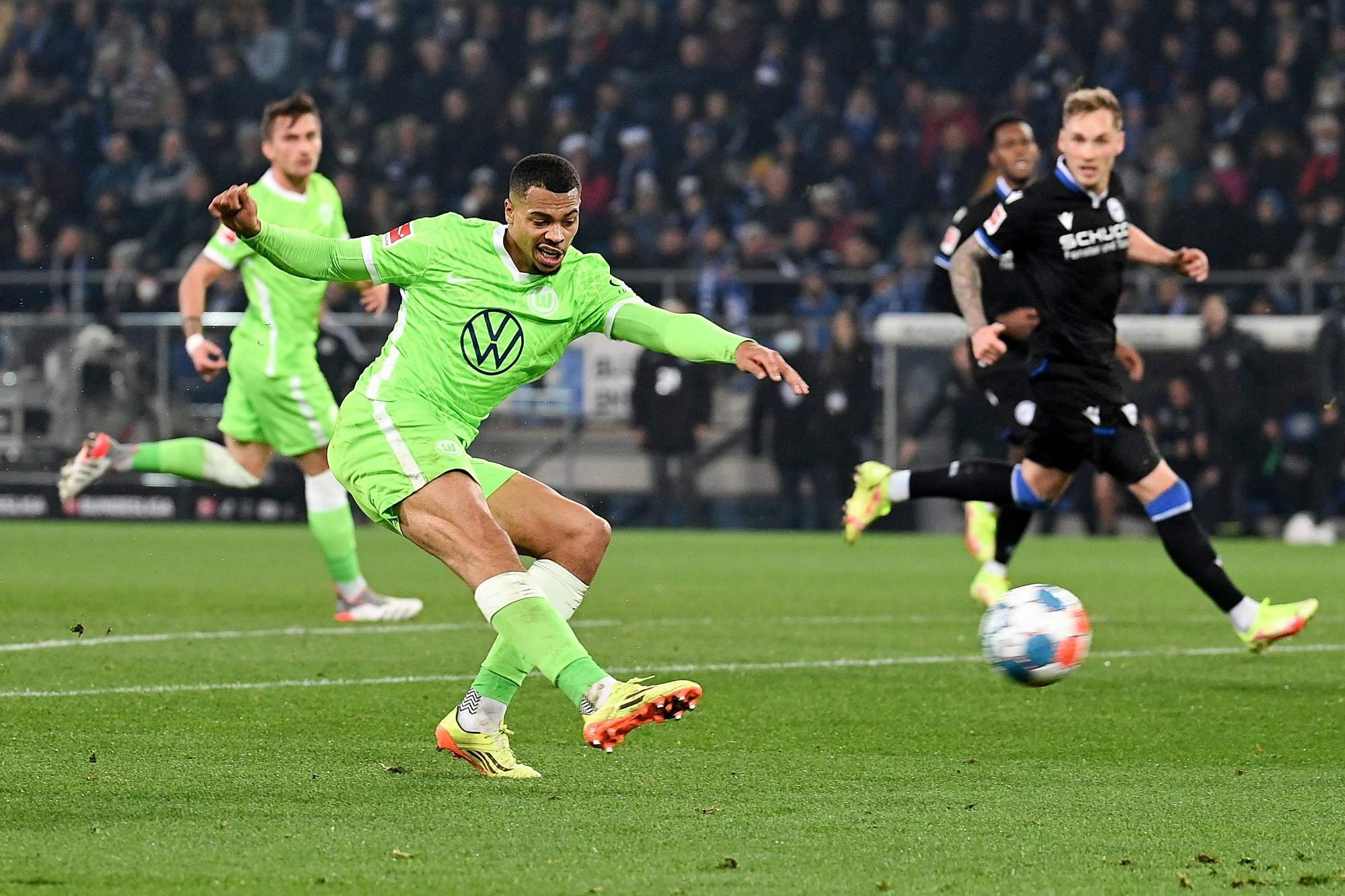 线与河道卡 线与河道卡